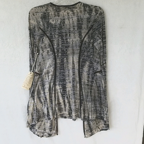 NWT One World Ladies Tied Shrug Top - Picture 3 of 8